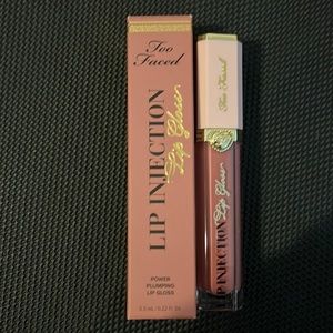 Too Faced Lip Injection Lip Gloss -Wifey for Lifey